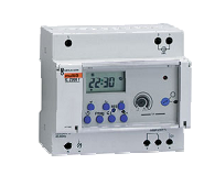SE Multi 9 IC2000P Выключатель сумеречный с настенным датчиком (15483)